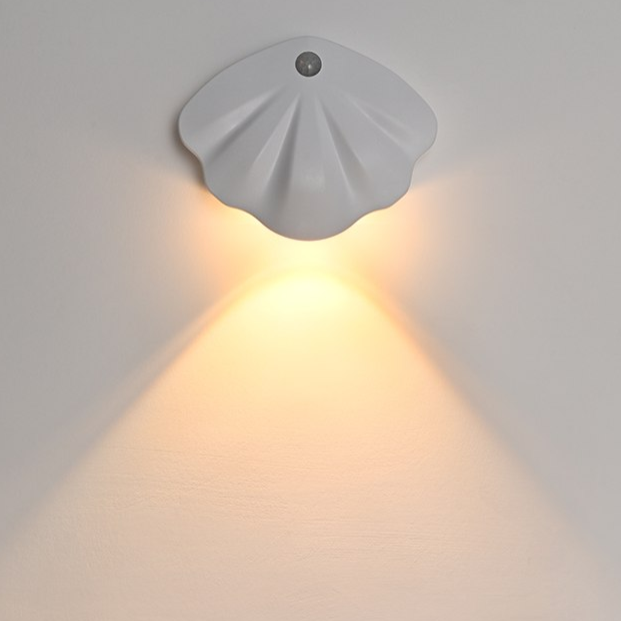 Shell Motion Sensor Night Light