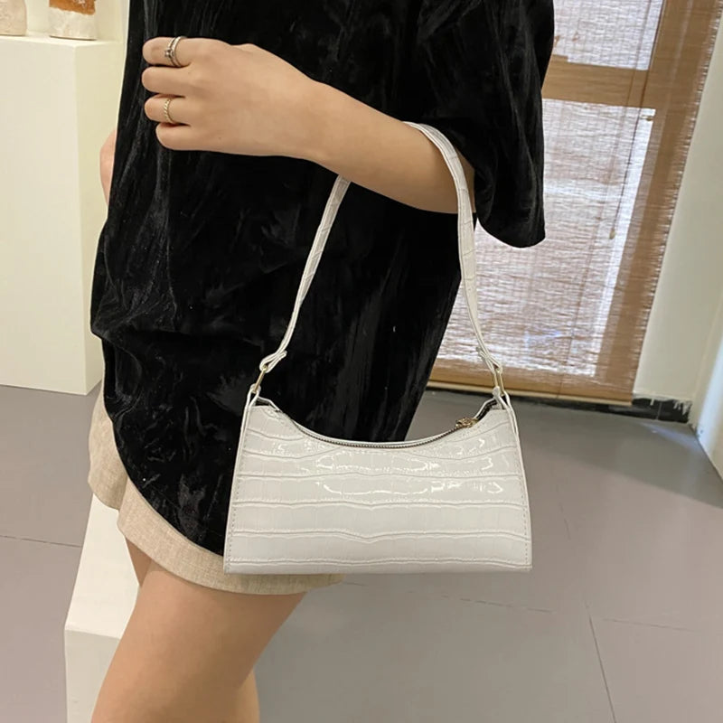 Women's PU Leather Shoulder Bag with Crocodile Texture – Stylish Everyday Underarm Purse