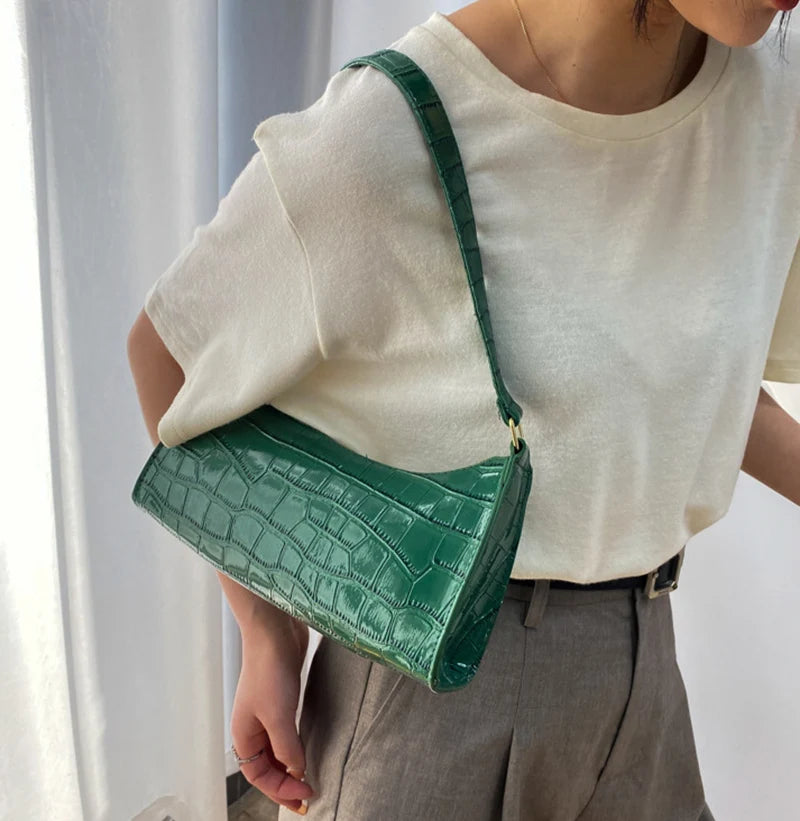 Women's PU Leather Shoulder Bag with Crocodile Texture – Stylish Everyday Underarm Purse